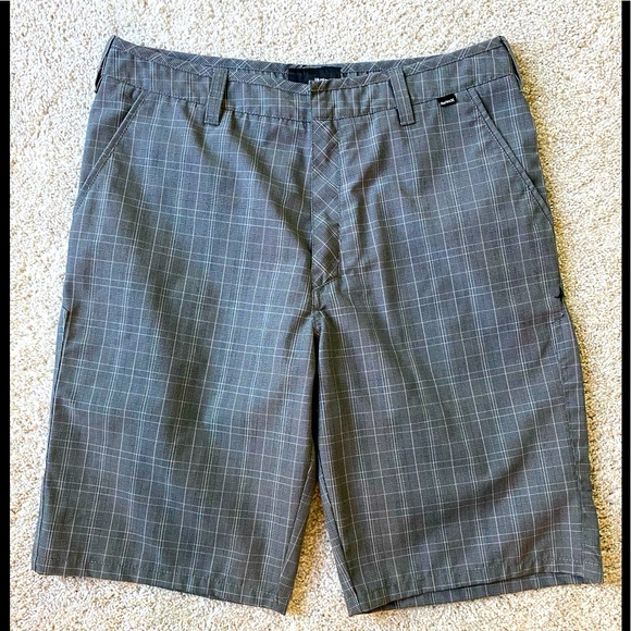 NWOT Hurley Men’s Size 34 Shorts - Picture 1 of 5